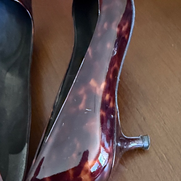 Vintage Stuart Weitzman Eva Kitten Heel Pumps - Picture 6 of 7